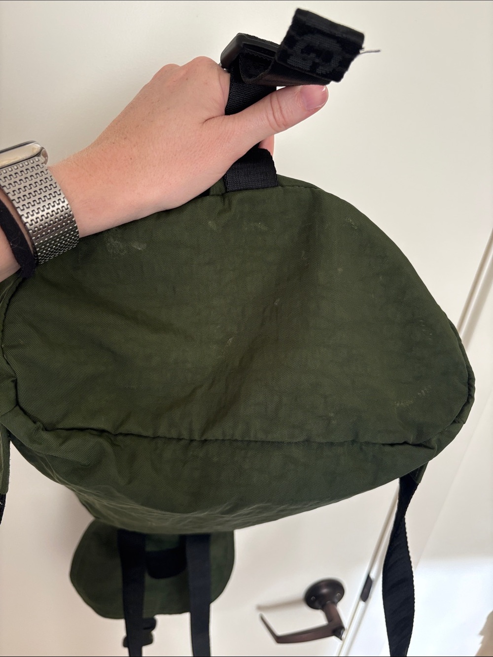BAGGU Olive Green Nylon Drawstring Backpack with Black Straps - Picture 7 of 8